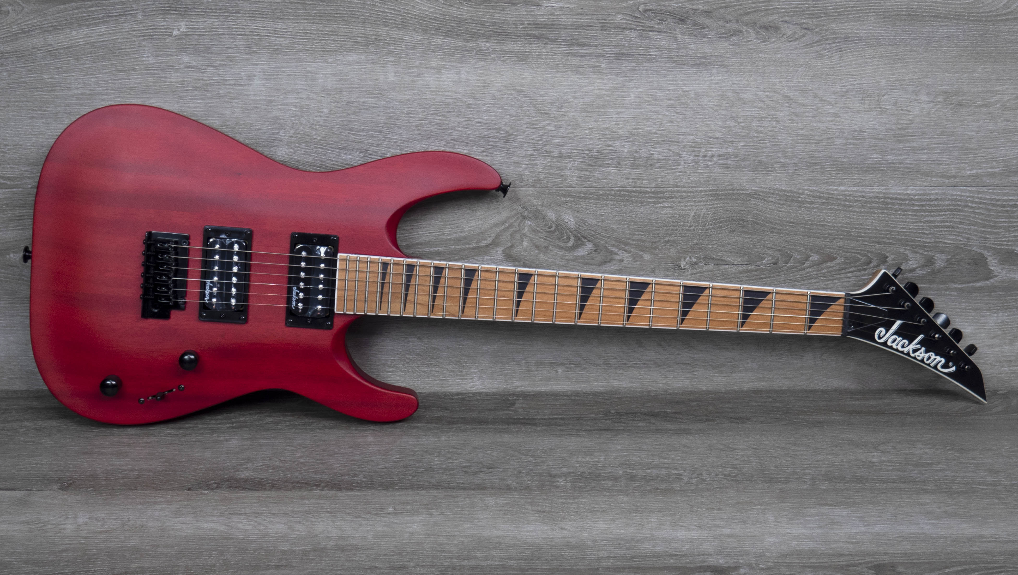 Jackson JS Series Dinky Arch Top JS24 DKAM, Caramelised Maple