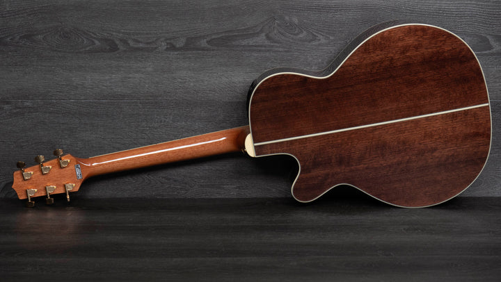 Guitare électrique Takamine GN51CE-BSB NEX Cutaway, table en épicéa massif Sunburst, dos en palissandre avec micro TP-4TD