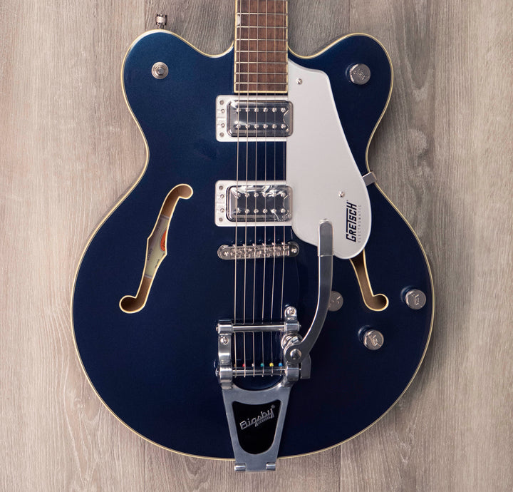 Gretsch G5622T Electromatic Center Block Double-Cut with Bigsby, Laurel Fingerboard, Midnight Sapphire