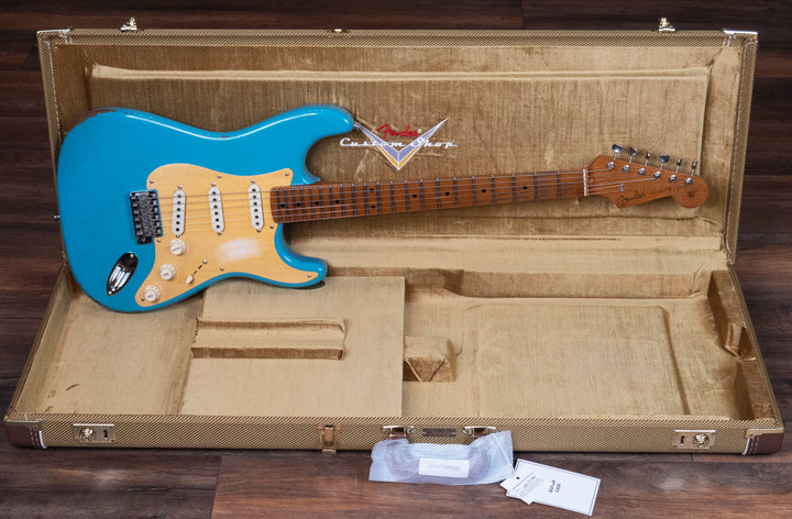 Fender Custom Shop Limited Edition Roasted '56 Stratocaster Relic, herrajes Closet Classic, turquesa Taos envejecida y descolorida