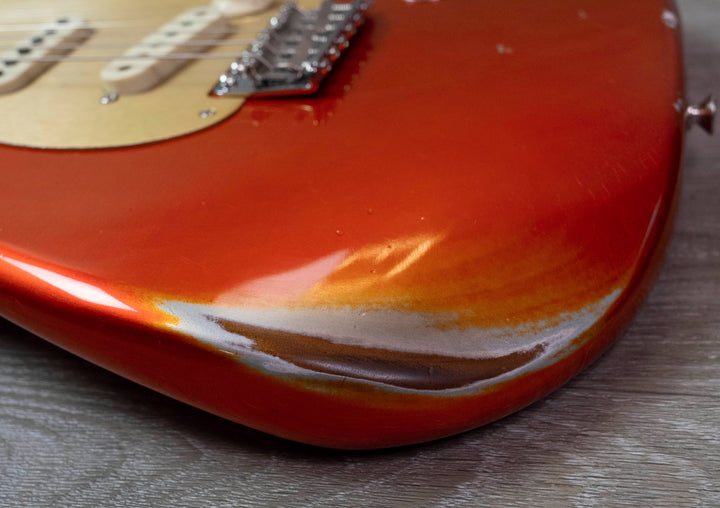 Fender Custom Shop Limited Edition Roasted '56 Stratocaster Relic, herrajes Closet Classic, color mandarina caramelo envejecida