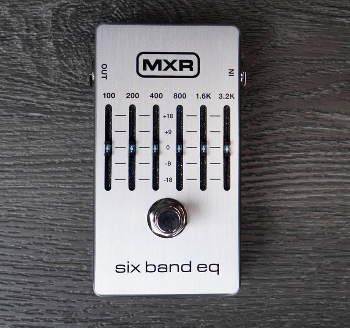 Pédale d'égalisation 6 bandes MXR M109