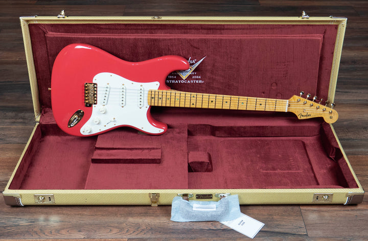 Fender Custom Shop Ltd Edition 70th Anniversary Stratocaster, NOS, Fiesta Red