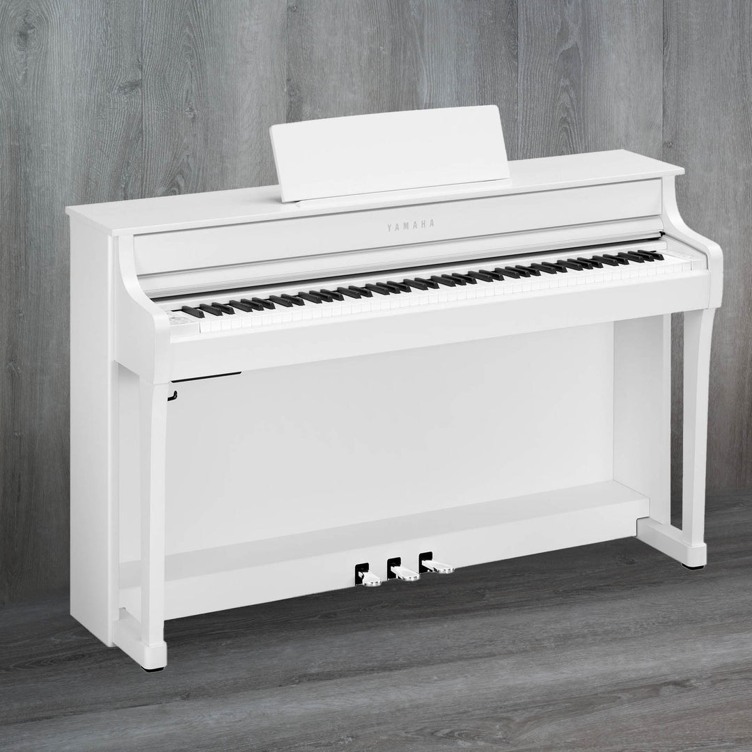 Yamaha CLP-835 Clavinova Digital Piano, White