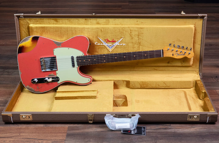 Telecaster Heavy Relic de edición limitada '60 de Fender Custom Shop, coral tahitiano envejecido sobre Sunburst de 3 colores