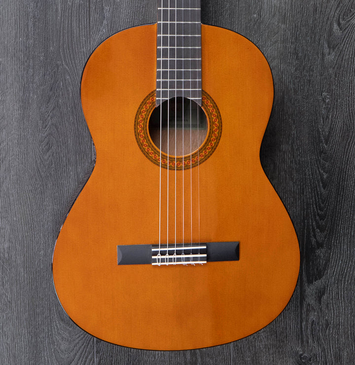 Guitarra clásica Yamaha C40 II, acabado natural