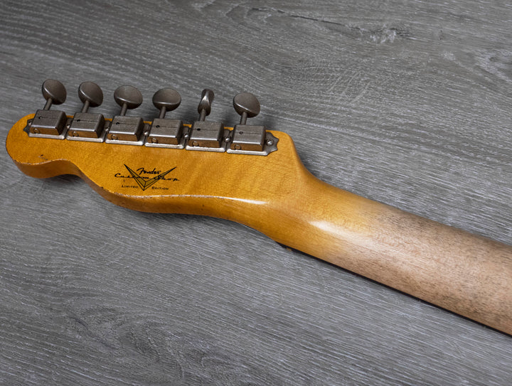 Telecaster Heavy Relic de edición limitada '60 de Fender Custom Shop, coral tahitiano envejecido sobre Sunburst de 3 colores
