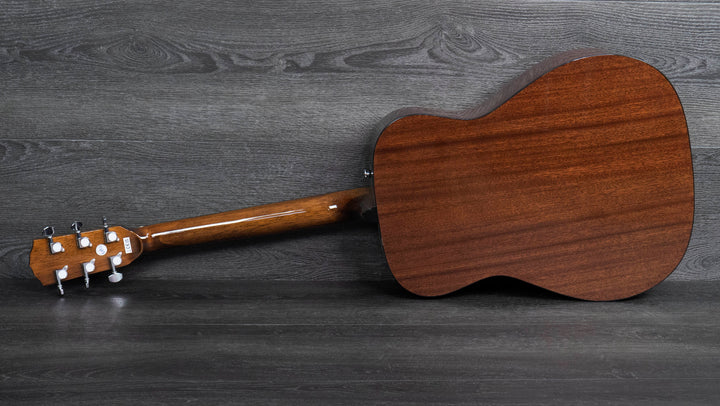 Fender CC-60S Concert, Walnut Fingerboard, Natural