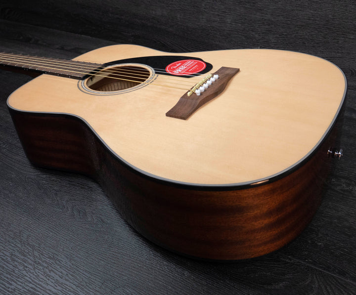 Fender CC-60S Concert, Walnut Fingerboard, Natural