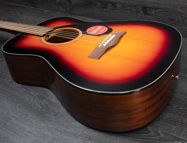 Fender CC-60S Concert, Walnut Fingerboard, 3-colour Sunburst