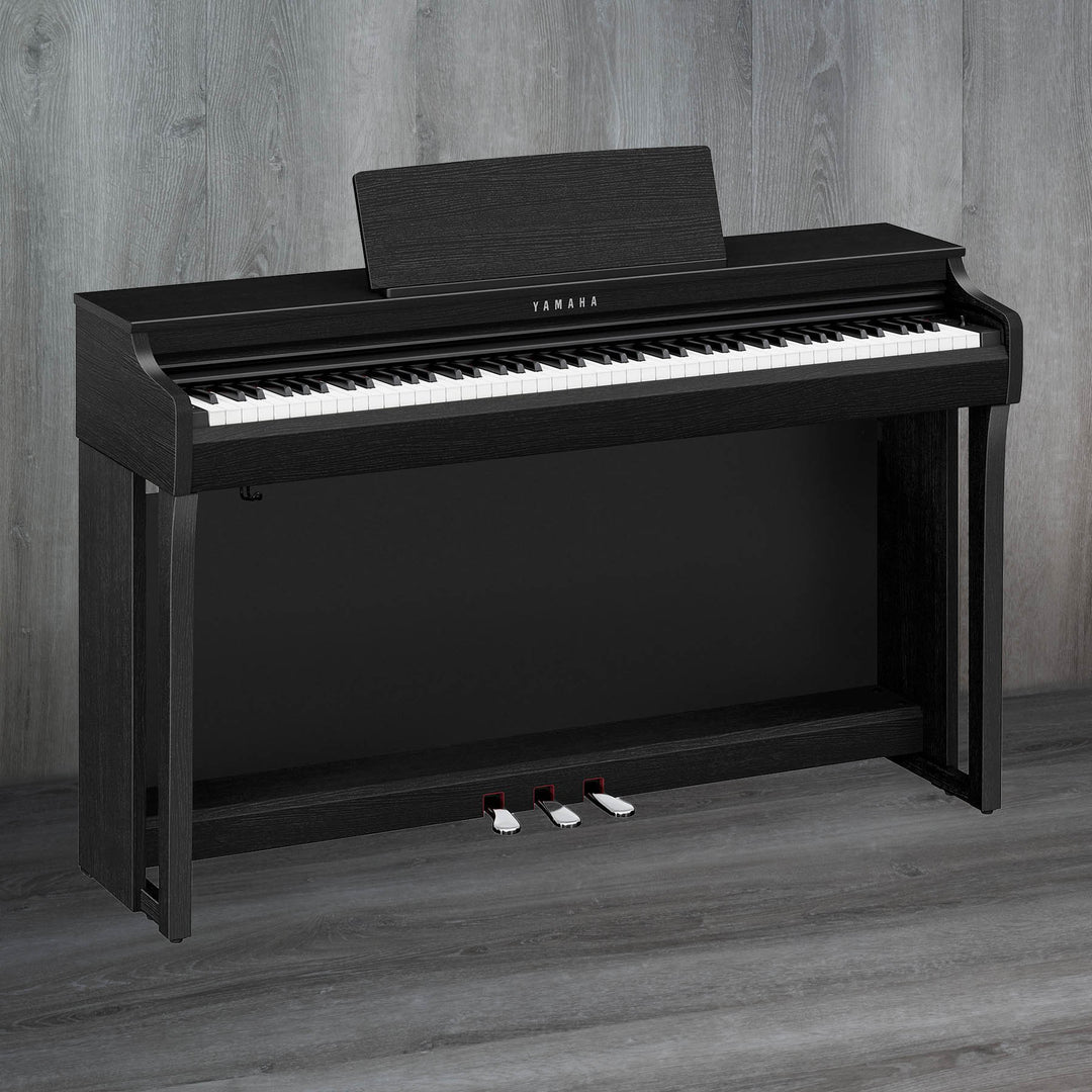 Yamaha CLP-825 Clavinova Digital Piano, Black