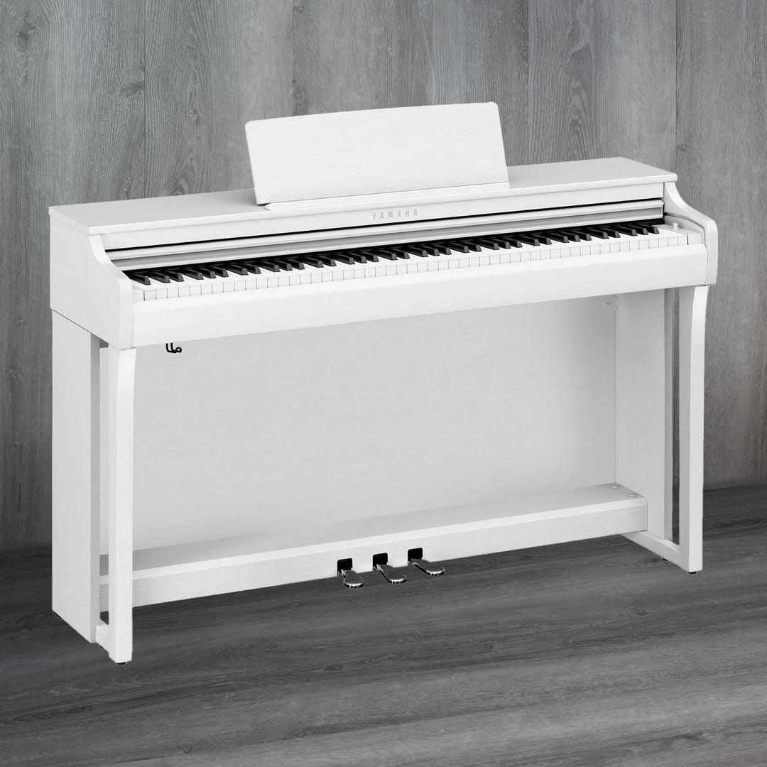 Yamaha CLP-825 Clavinova Digital Piano, White