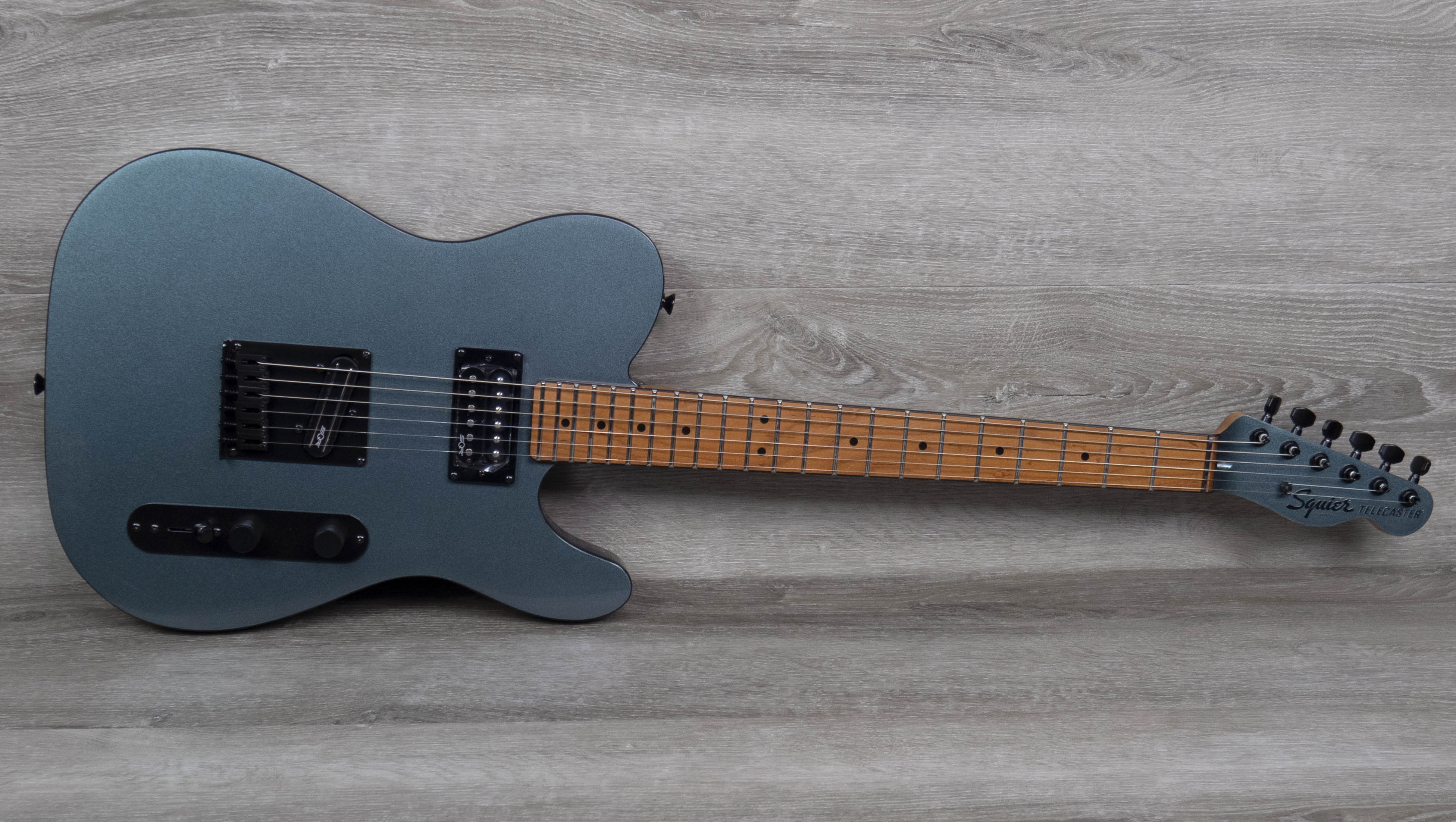 Squier Contemporary Telecaster RH, Roasted Maple Fingerboard, Gunmetal – A  Strings