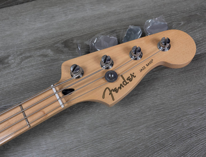 Fender Player Jazz Bass, Maple Fingerboard, Black