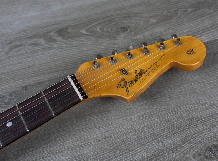 Fender Custom Shop Edición limitada Relic Stratocaster de finales de 1964, Target Sunburst de 3 colores n.º CZ572138