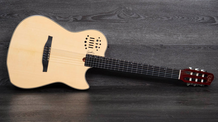 Godin Multiac Nylon SA de segunda mano