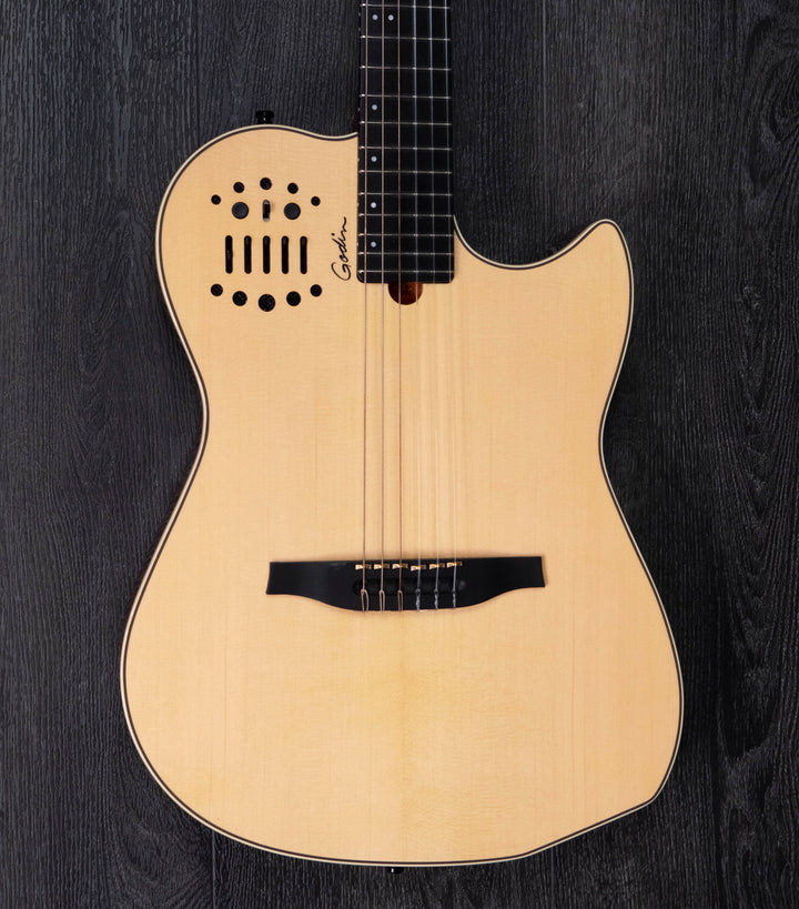 Godin Multiac Nylon SA de segunda mano