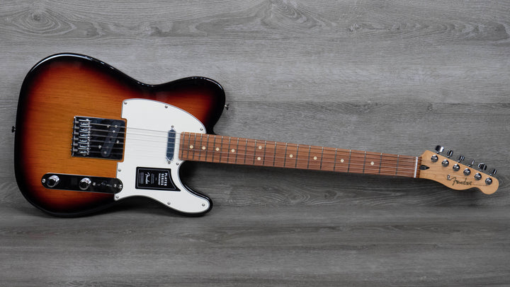 Fender Player Telecaster, Pau Ferro Fingerboard, 3-Colour Sunburst
