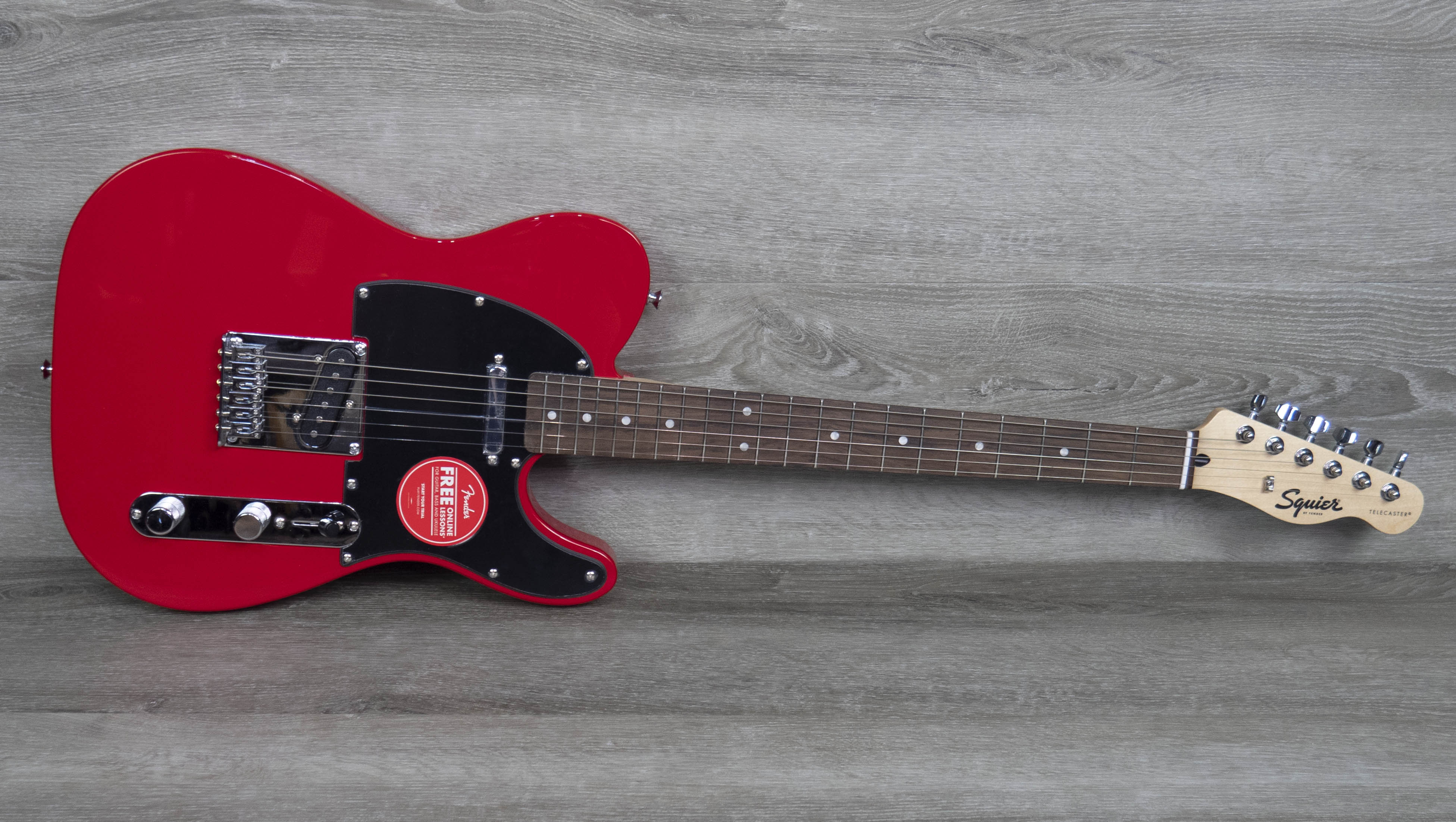 Squier Sonic Telecaster, Laurel Fingerboard, Black Pickguard