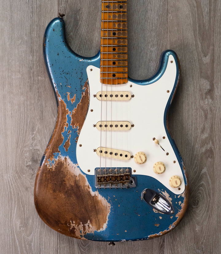 Fender Custom Shop Edición limitada Red Hot Stratocaster Super Heavy Relic, diapasón de arce, tono Lake Placid Blue envejecido superdesvanecido