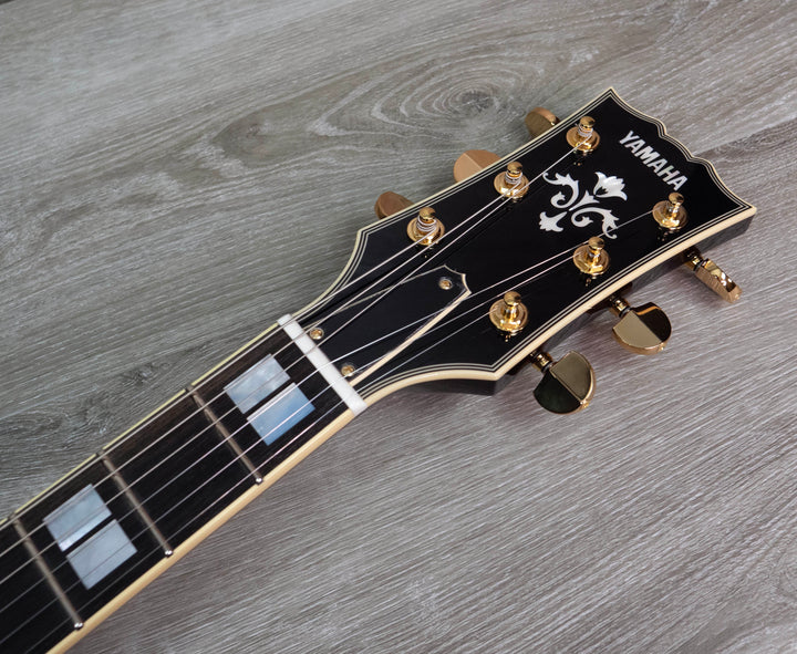 Yamaha SA2200 Semi-Acoustic Guitar, Brown Sunburst