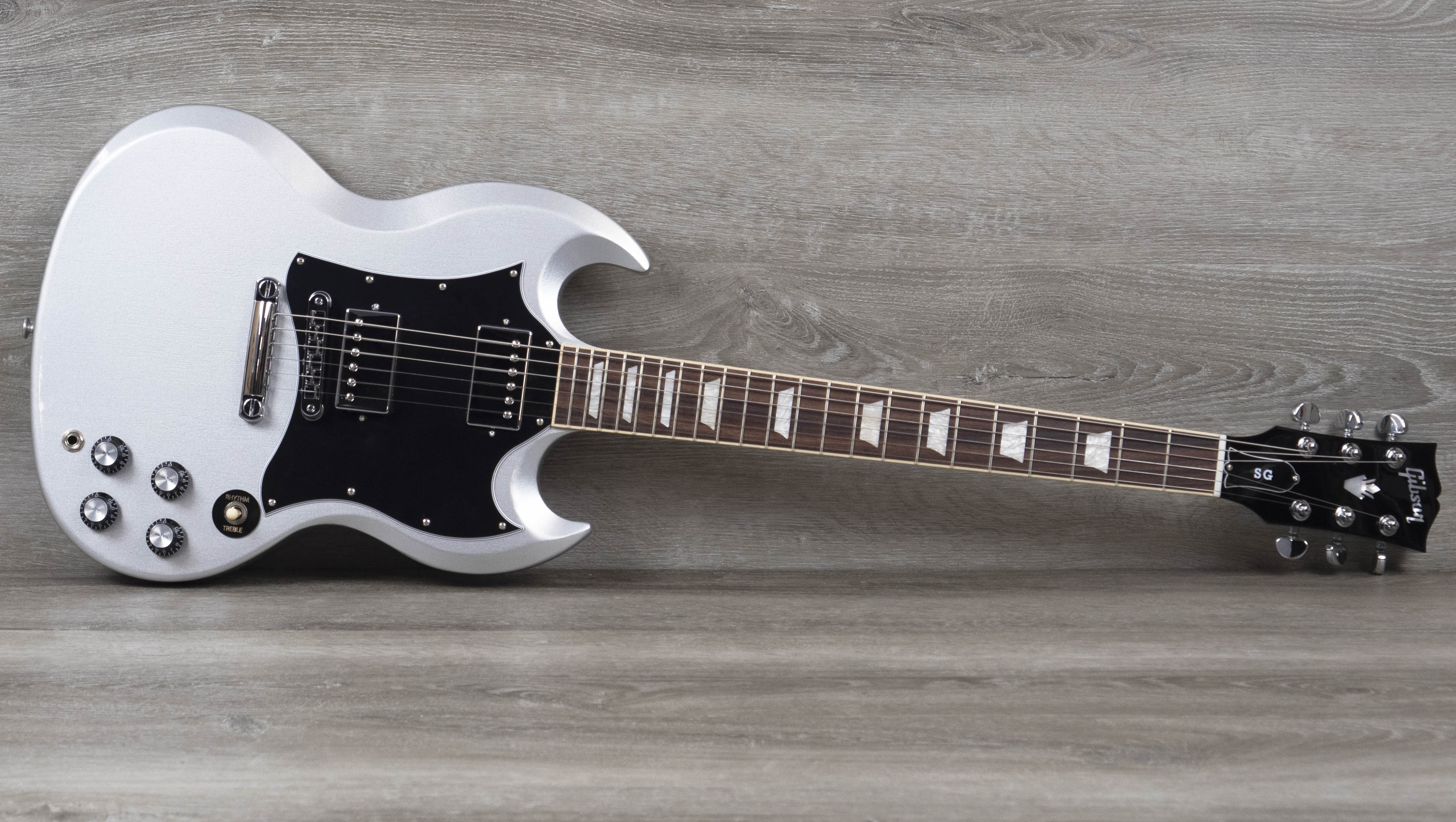 Gibson SG Standard, Silver Mist #217750087 – A Strings