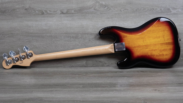 Fender Standard Precision Bass, Laurel Fingerboard, 3 Colour Sunburst