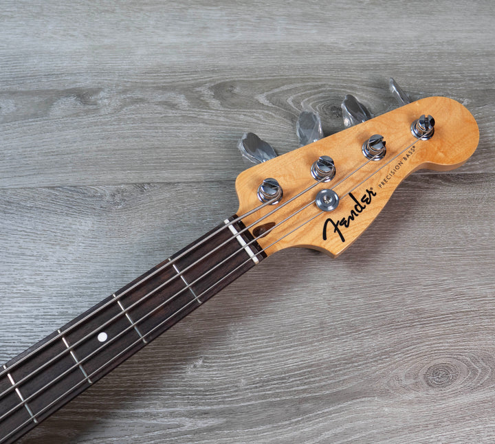 Fender Standard Precision Bass, Laurel Fingerboard, 3 Colour Sunburst