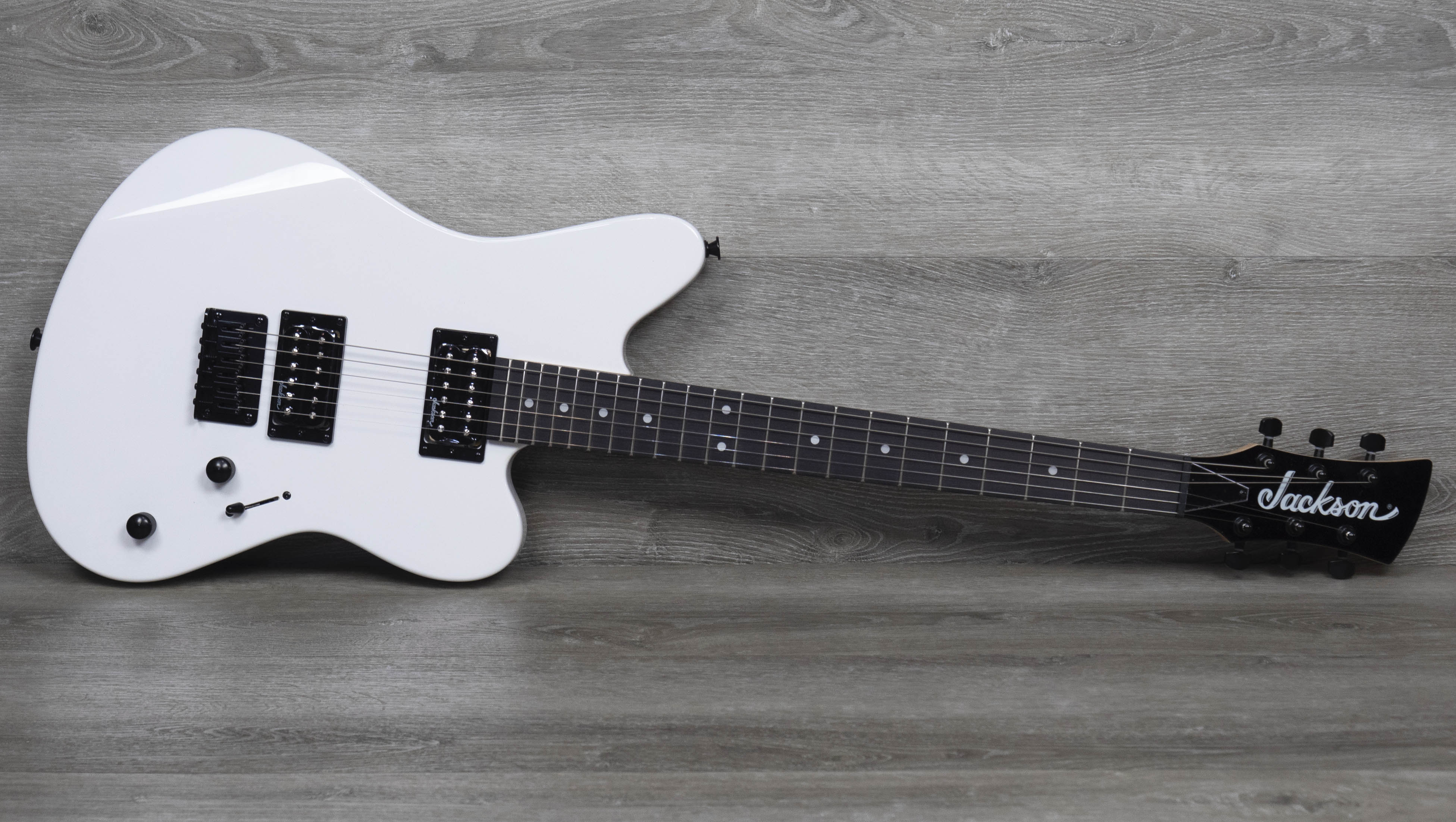 Jackson JS Series Surfcaster JS22 HT - Snow White – A Strings
