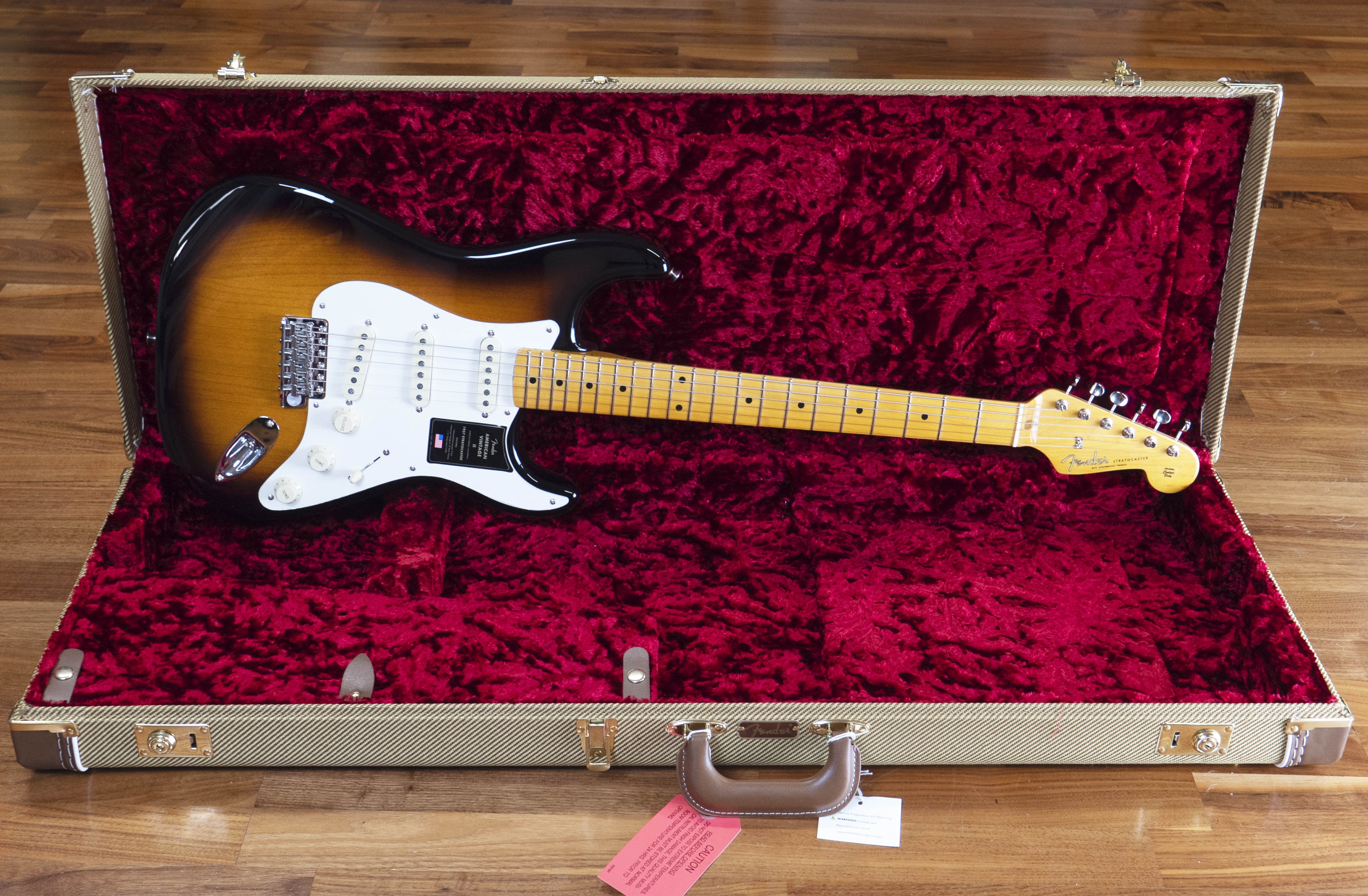 Fender American Vintage II 1957 Stratocaster, Maple Fingerboard, 2