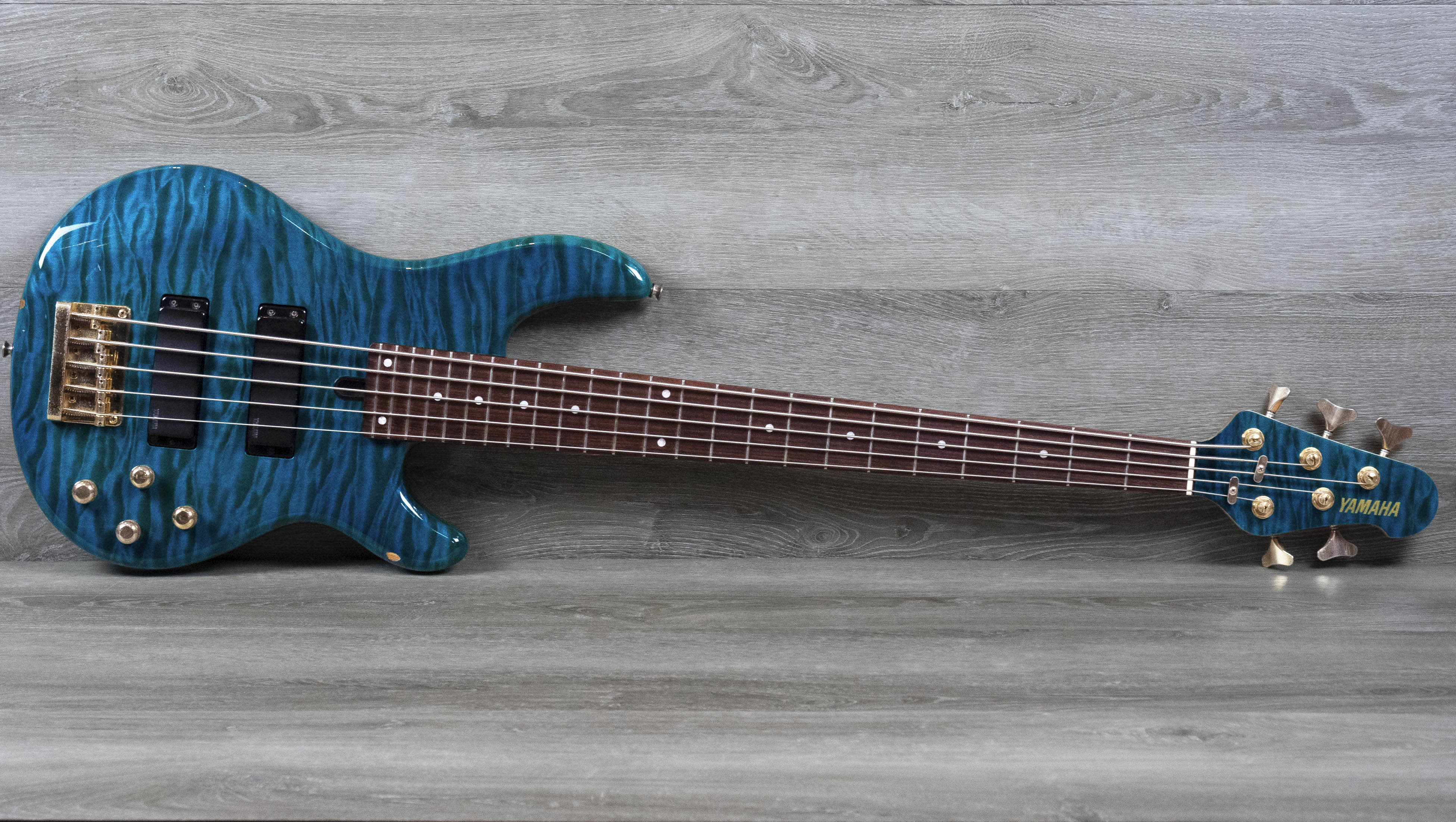 品質満点 Pre-Owned Yamaha BB-G5A 5-String Bass Guitar, Turquoise – A ベース