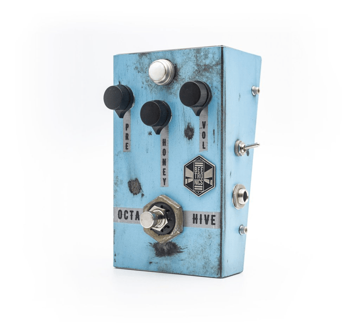 Beetronics Octahive Super High Gain Fuzz with High Pitch Octave - A Strings