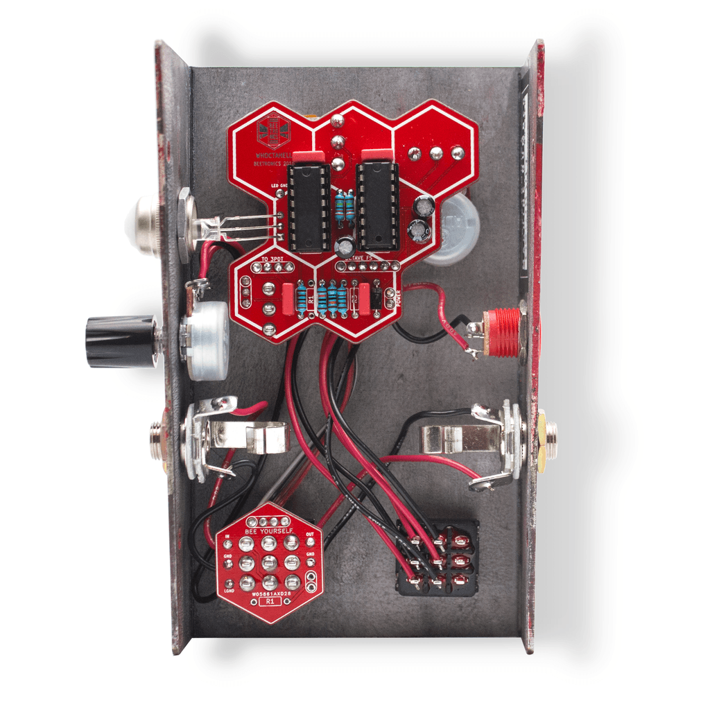 Beetronics Whoctahell Low Octave Fuzz - A Strings