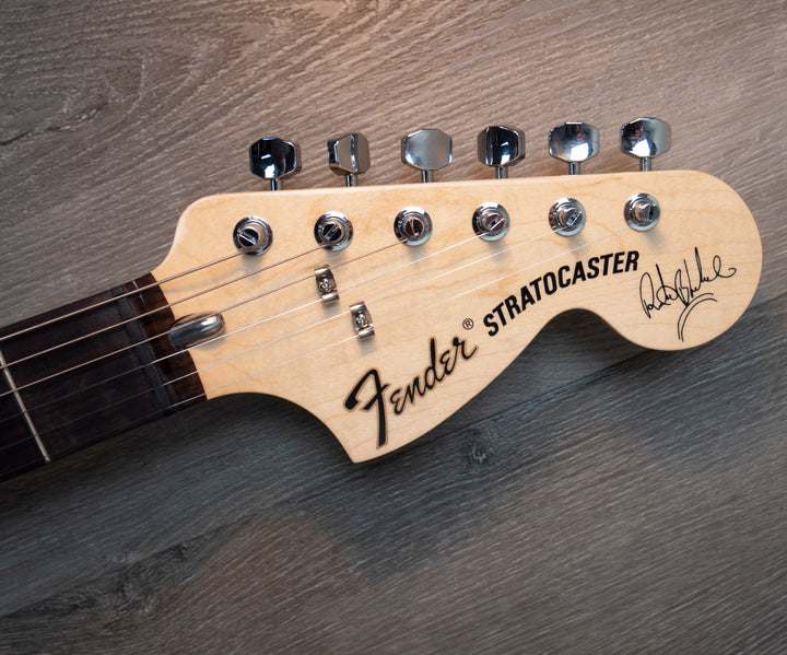 Fender Ritchie Blackmore Stratocaster, Scalloped Rosewood Fingerboard, Olympic White