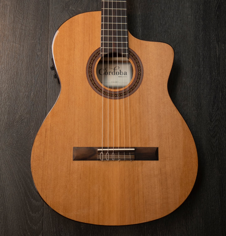 Guitarra clásica fina Córdoba C5-CET