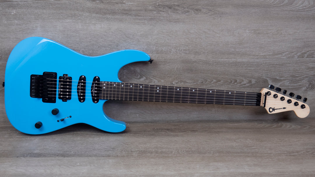 Charvel Pro-Mod DK24 HSS FR E, diapasón de ébano, azul infinito