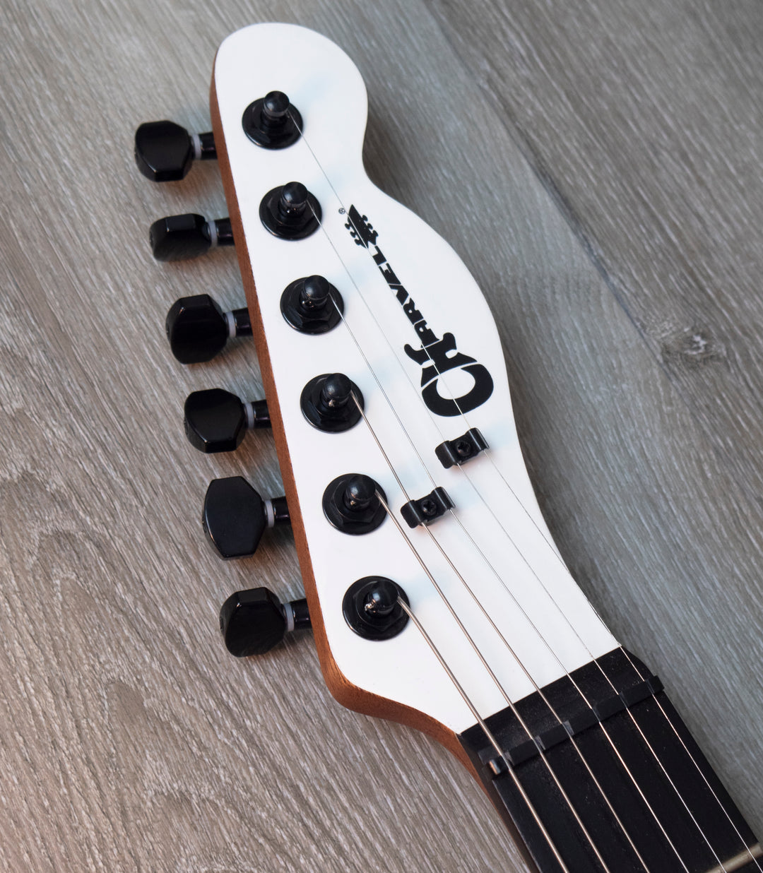 Charvel Joe Duplantier Signature Pro-Mod San Dimas Style 2 HH, diapasón de ébano, blanco satinado