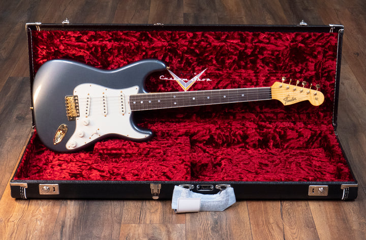 Fender Custom Shop Limited Edition '65 Stratocaster DLX Closet Classic With Gold Hardware, Charcoal Frost Metallic