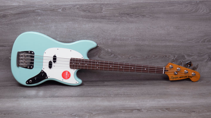 Basse Squier Classic Vibe 60s Mustang, touche en laurier, vert surf
