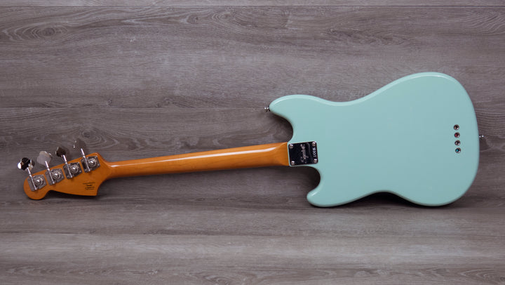 Basse Squier Classic Vibe 60s Mustang, touche en laurier, vert surf