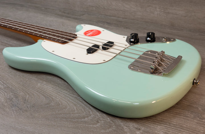 Basse Squier Classic Vibe 60s Mustang, touche en laurier, vert surf
