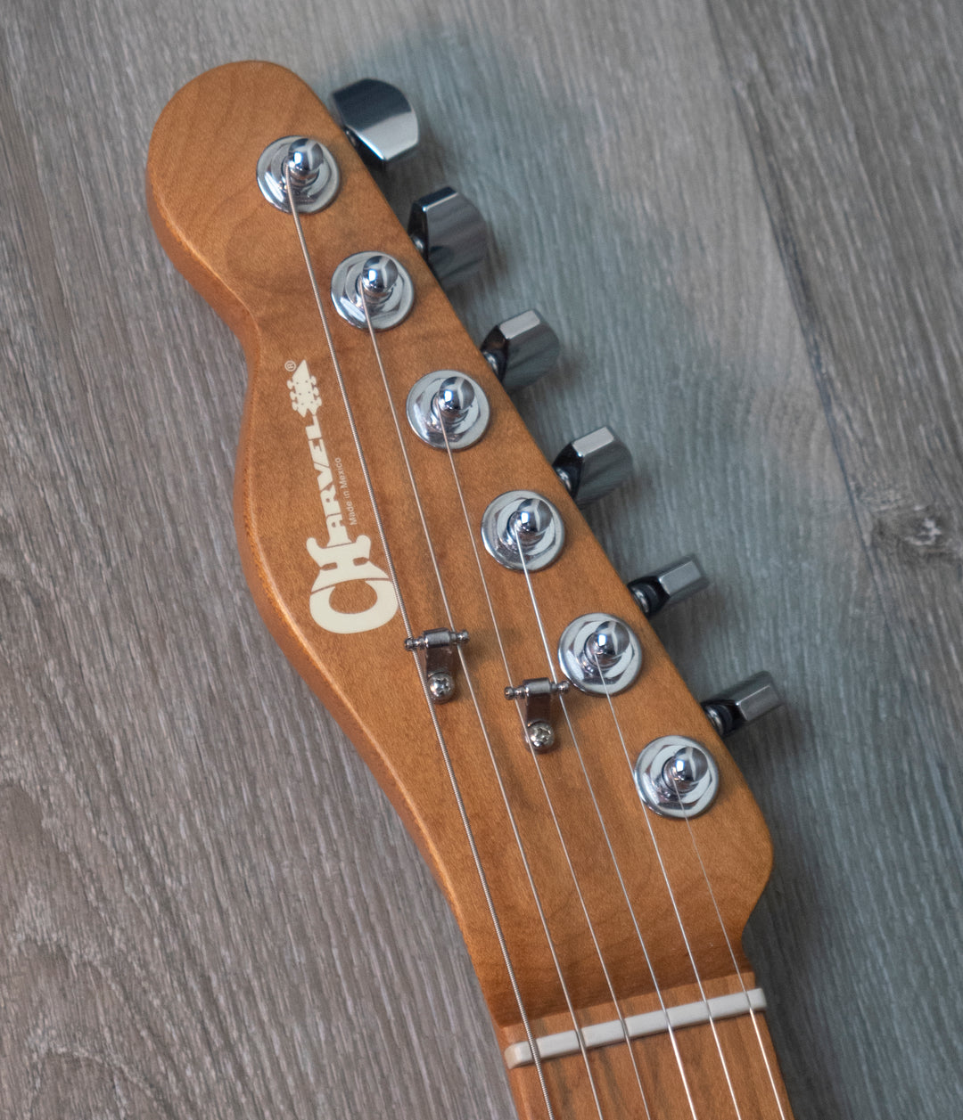 Charvel Pro-Mod So-Cal Style 2 24 HH HT CM, diapasón de arce caramelizado, azul petirrojo