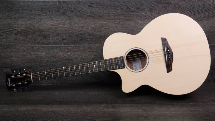 Faith Naked Venus Guitare électro-acoustique pour gaucher, entièrement en bois massif, table en épicéa d'Engelmann, dos en acajou d'Indonésie