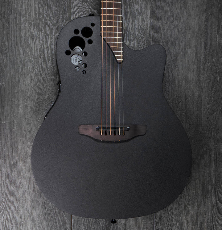 Collection Ovation 1868TX-5 Mod TX Super Shallow, Noir texturé