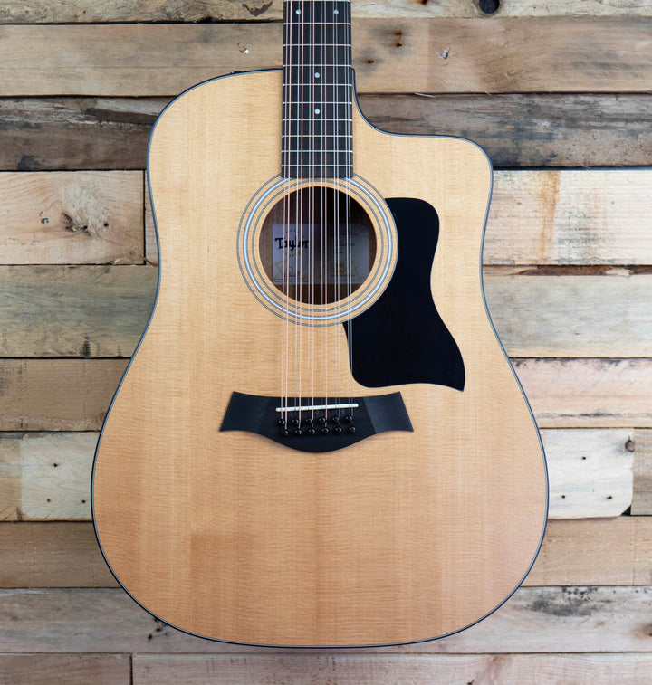 Taylor 150ce 12-String Dreadnought Acoustic-Electric Guitar