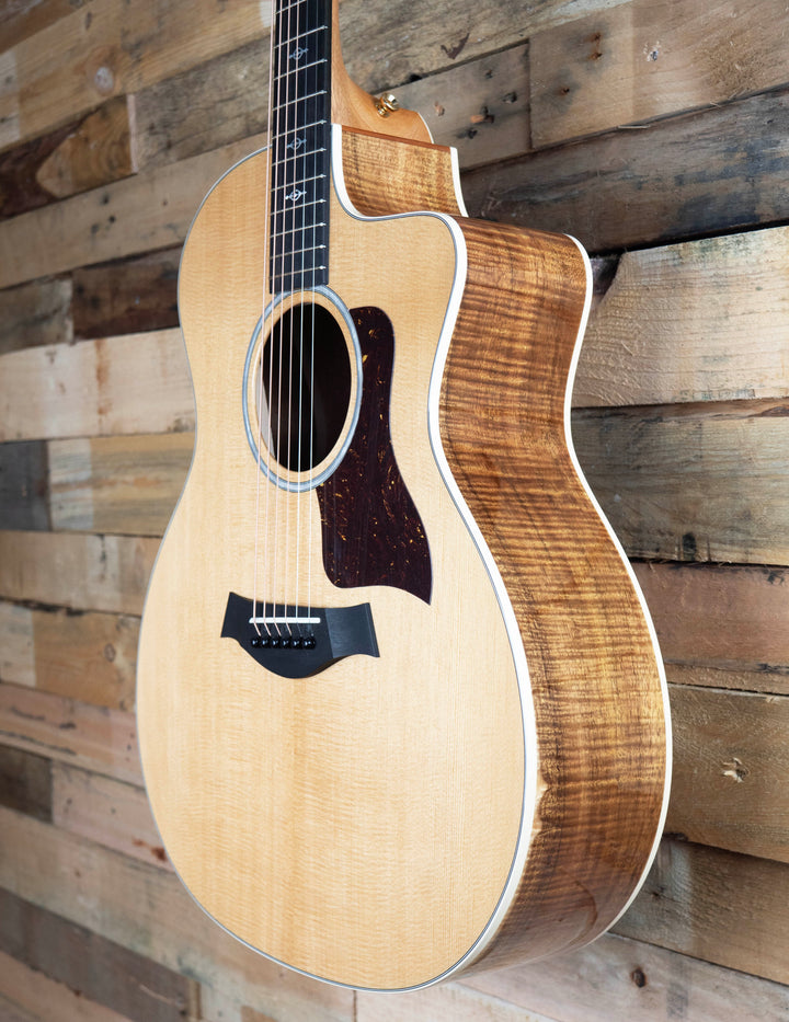 Taylor 214ce-K DLX Koa Grand Auditorium Acoustic-Electric Guitar