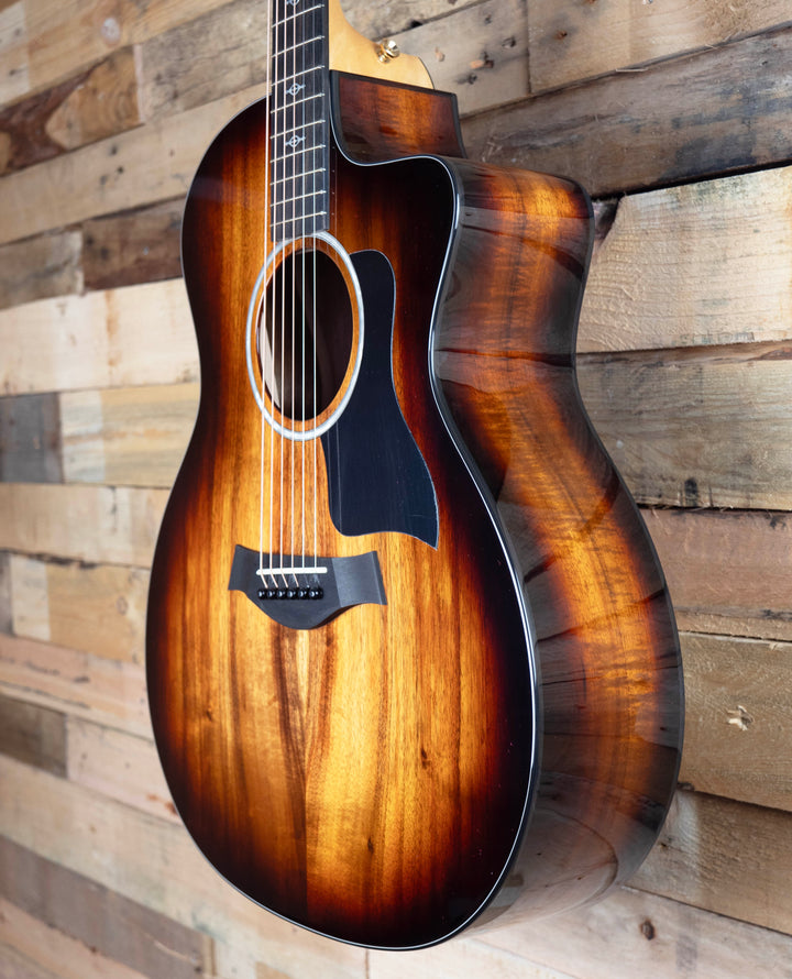 Taylor 224ce-K DLX Koa Grand Auditorium Acoustic-Electric Guitar