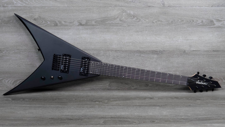 Jackson JS Series King V JS22 7 KV HT Amaranth Fingerboard Satin Bla jackson-js-series-king-v-js22-7-kv-ht-amaranth-fingerboard-satin-bla