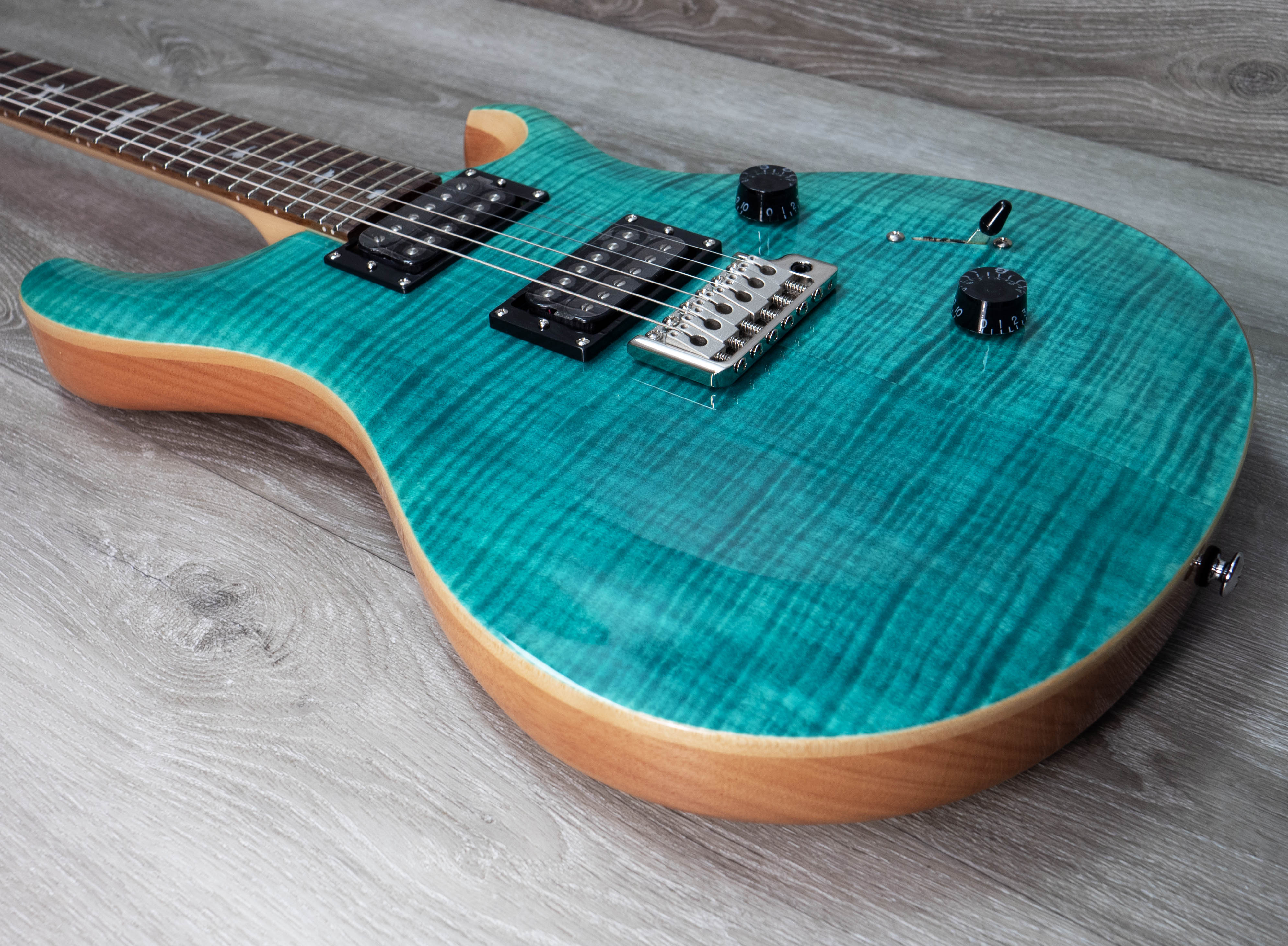 PRS SE Custom 24, Turquoise – A Strings