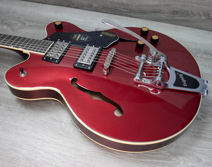 Gretsch G2622T Streamliner Center Block Double-Cut with Bigsby, Laurel Fingerboard, Broad’Tron BT-3S Pickups, Brandywine